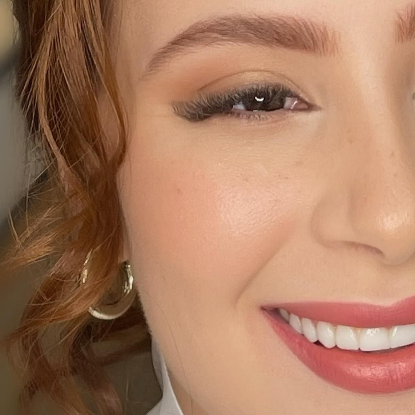 Maquiagem e Penteado