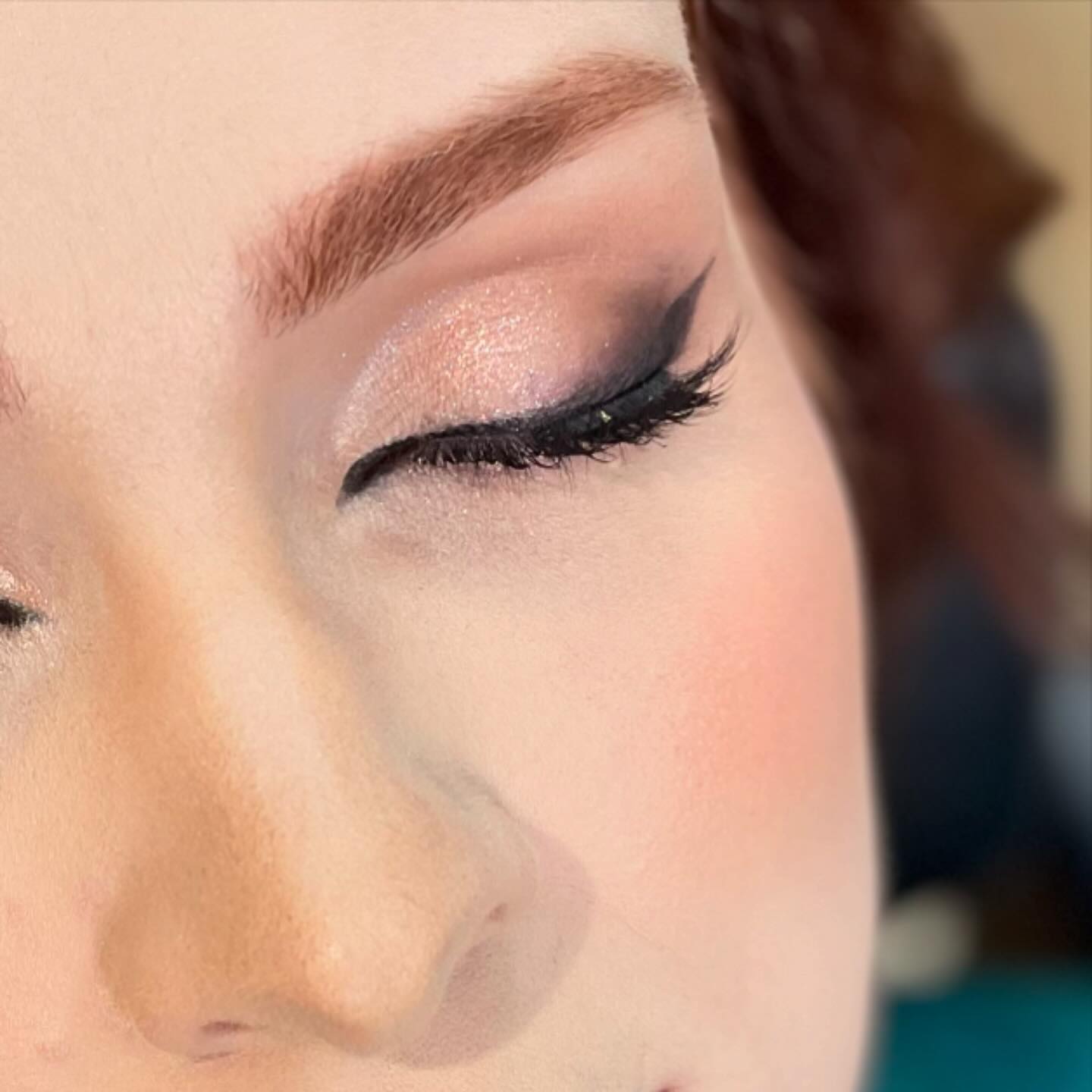 Maquiagem e Penteado